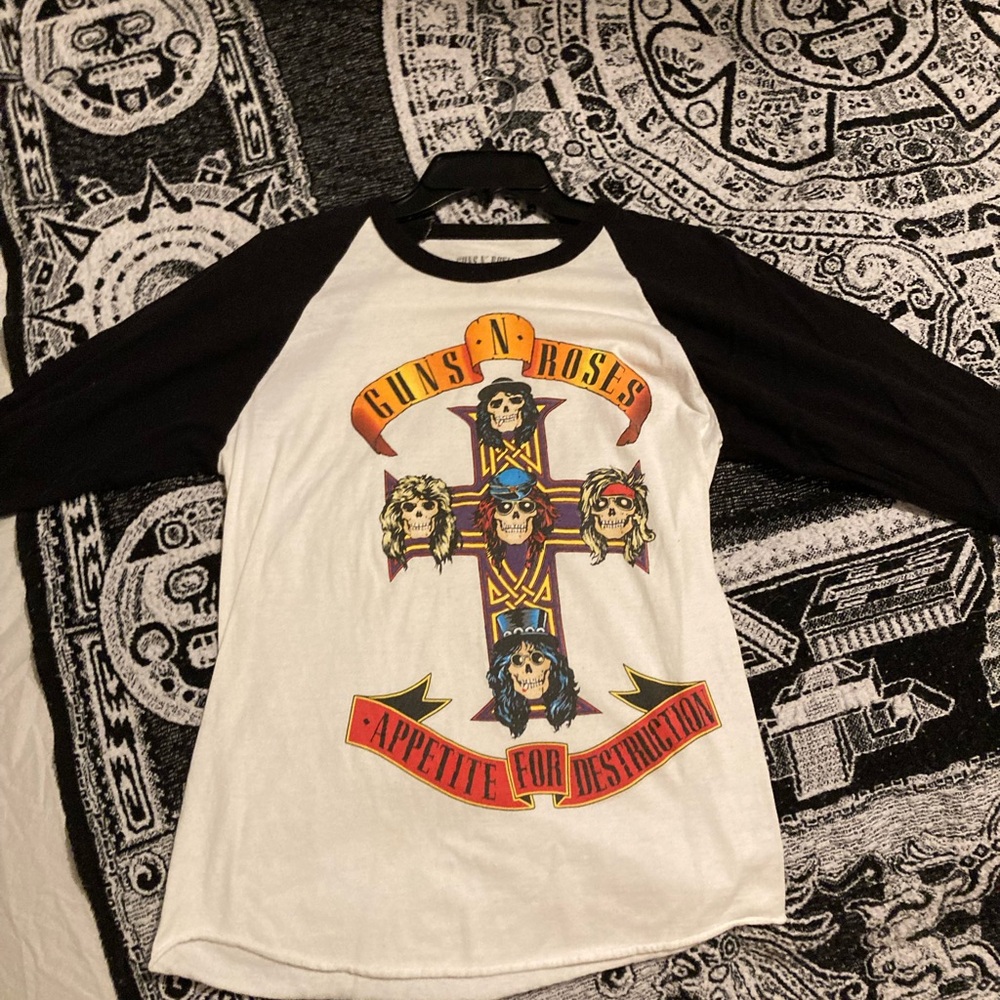 RARE Guns N' Roses Graphic Raglan Tee official merch 2017 vintage